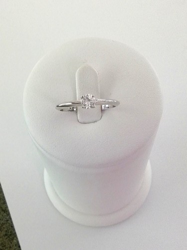 Anello donna solitario oro